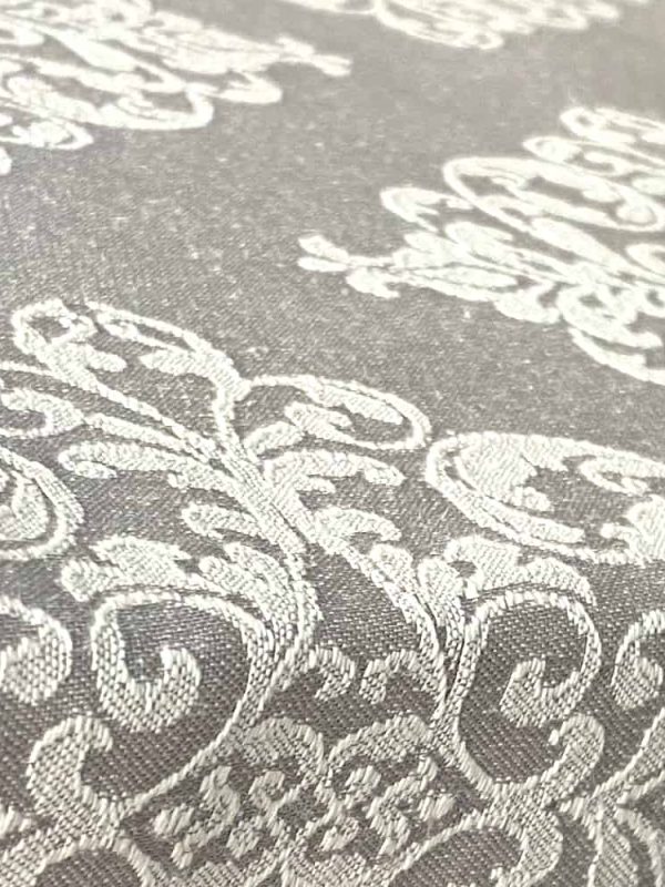 dertsiz masa örtüsü baklava dilim