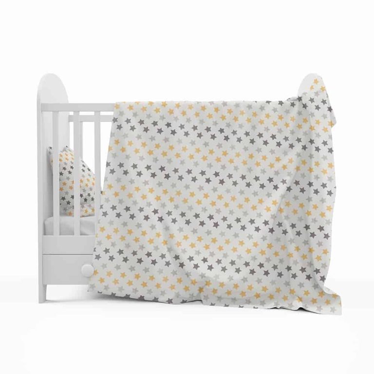 Bebek Nevresim Takımı Yıldız Geçidi Sarı Birlik 1952 Bebek Nevresim Takımı Yıldız Geçidi Sarı Birlik 1952