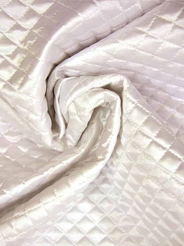 kapitone kumaş krem