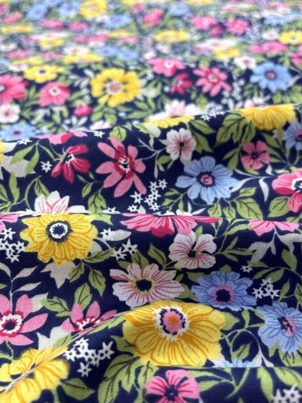 birlik1952 poplin kumaş basma sümerbank çıtır çiçek kumaş bandana kumaşı fabric cotton whosale blossom garden bahçe lacivert
