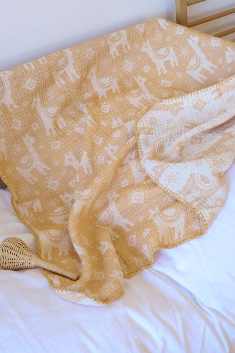 birlik1952 bebek battaniye jakarlı 3 kat müslin three layer jaquard swaddle blanket baby crinkle krinkle muslin fabric cotton lama mustard sarı yellow
