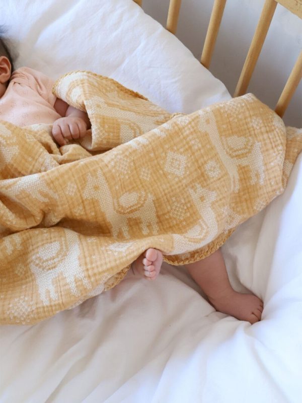 birlik1952 bebek battaniye jakarlı 3 kat müslin three layer jaquard swaddle blanket baby crinkle krinkle muslin fabric cotton lama mustard sarı yellow