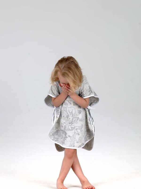 birlik1952 bebek çocuk jakarlı panço poncho pancho 3 kat gauze laer muslin müslin 4 kat crinkle krinkle jaquard baby child whosale company wild animals orman antrasit grey gri