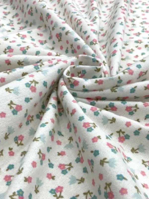 birlik1952 flanel pazen swaddle fabric whosale cotton flannel kumas pijamalık pijama pajamas kumaş çıtır çiçek flowers beyaz pembe