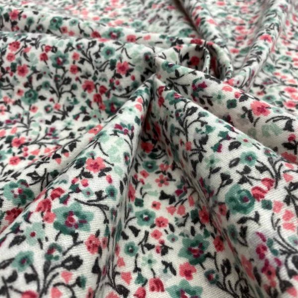 birlik1952 flanel pazen swaddle fabric whosale cotton flannel kumas pijamalık pijama pajamas kumaş çıtır çiçek flowers yeşil kırmızı
