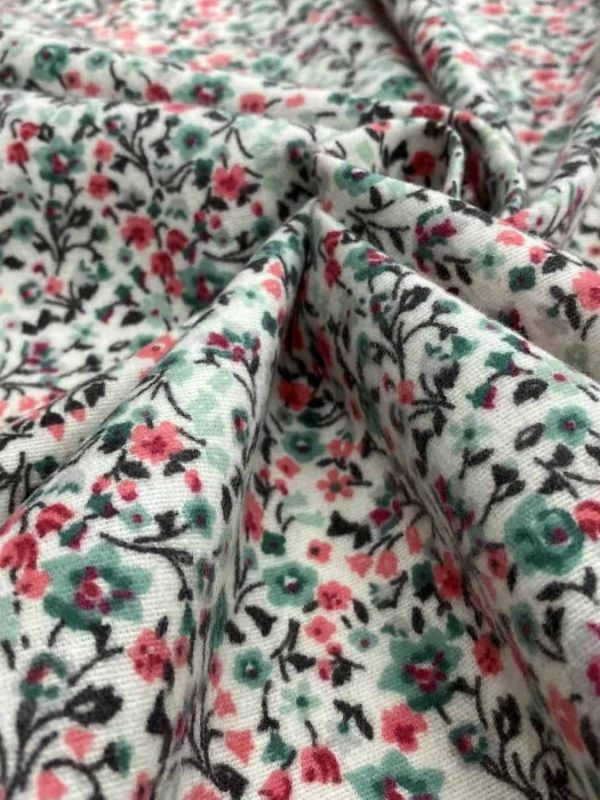 birlik1952 flanel pazen swaddle fabric whosale cotton flannel kumas pijamalık pijama pajamas kumaş çıtır çiçek flowers yeşil kırmızı