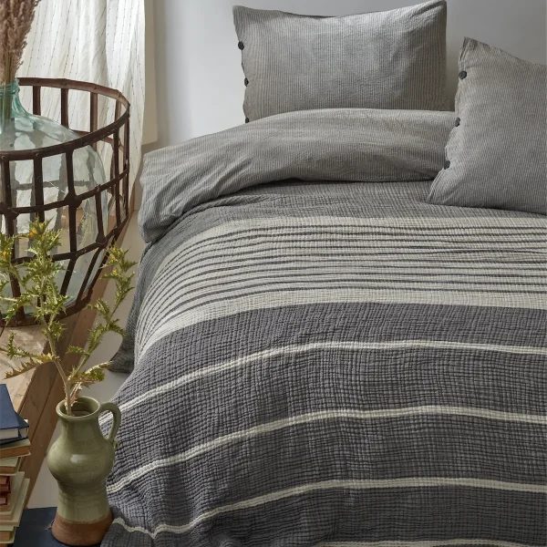 birlik1952 berolige woods pamuklu çift kişilik king size yıkamalı iplik boya çizgili 4 kat müslin battal pike yatak örtüsü pique bed spread crinkle 4 gauze cotton antrasit bed linen sheet fabric stripe textile