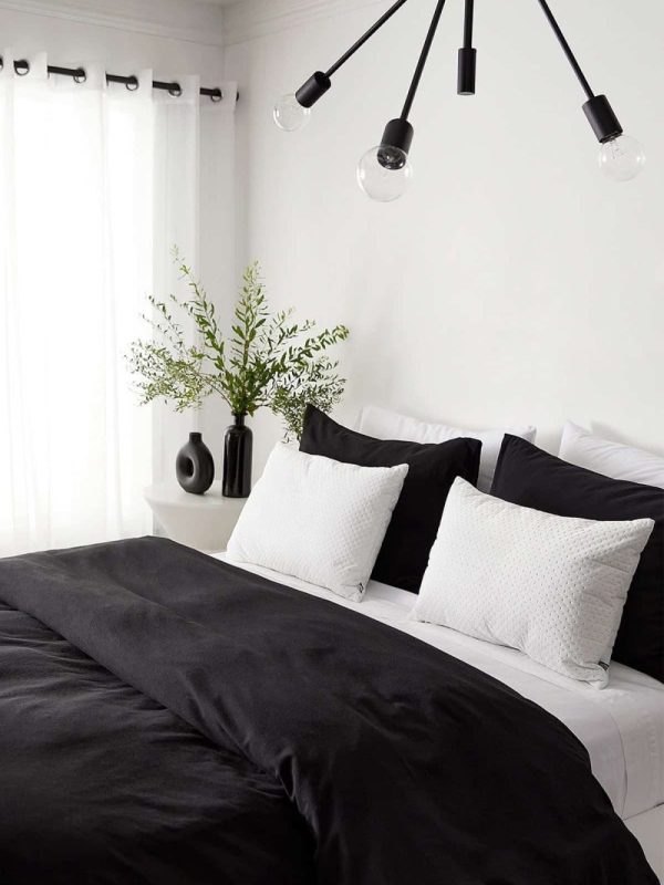birlik1952 organik yıkanmış keten washed linen fabric nevresim seti otantik buldan babadağ işhanı el emeği handmade traditional bed linen set siyah black