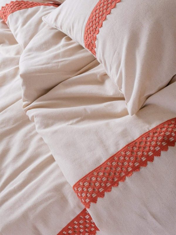 birlik1952 püsküllü organik yıkanmış keten washed linen fabric nevresim seti otantik buldan babadağ işhanı el emeği handmade traditional bed linen set otantik dantel terracota kiremit