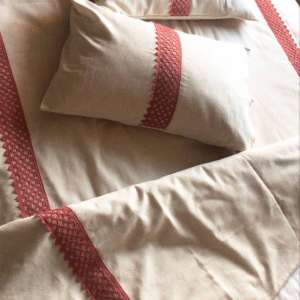 birlik1952 püsküllü organik yıkanmış keten washed linen fabric nevresim seti otantik buldan babadağ işhanı el emeği handmade traditional bed linen set otantik dantel terracota kiremit