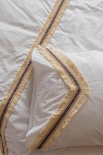birlik1952 püsküllü organik yıkanmış keten washed linen fabric nevresim seti otantik buldan babadağ işhanı el emeği handmade traditional bed linen set otantik sarı mavi şerit püskül püskül