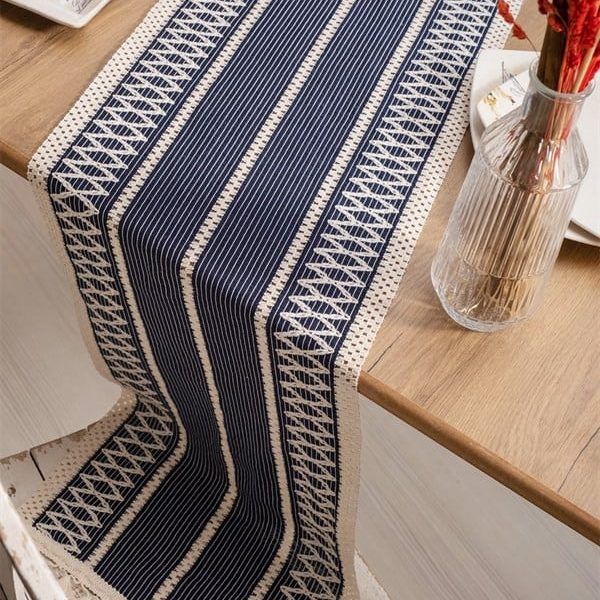 birlik1952 keten runner masa örtüsü table cloth linen otantik traditional dekoratif ev tekstili krem dantel eteği püsküllü lacivert mavi blue