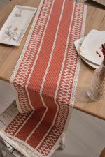 birlik1952 keten runner masa örtüsü table cloth linen otantik traditional dekoratif ev tekstili krem dantel eteği püsküllü kırmızı terracota red kiremit