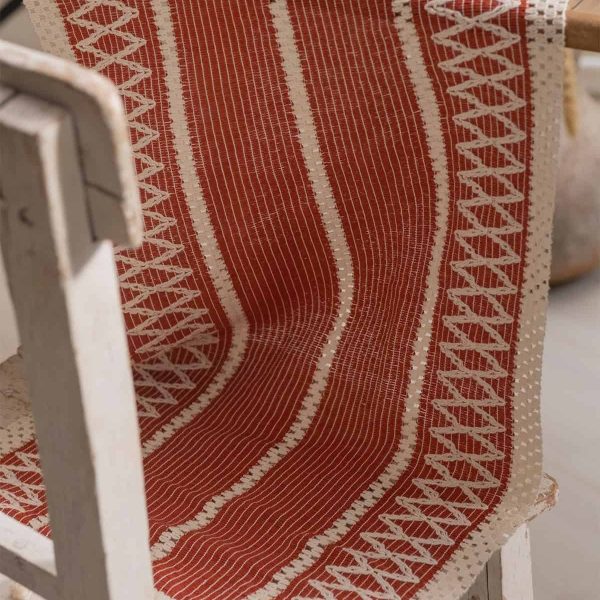 birlik1952 keten runner masa örtüsü table cloth linen otantik traditional dekoratif ev tekstili krem dantel eteği püsküllü kırmızı terracota red kiremit