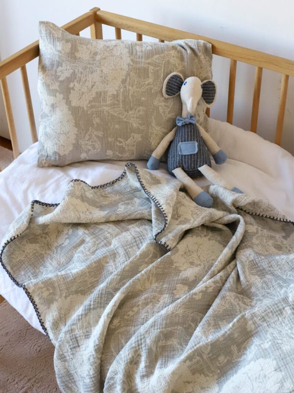 birlik1952 bebek battaniye jakarlı 3 kat müslin three layer jaquard swaddle blanket baby crinkle krinkle muslin fabric cotton wild animals vahşi hayvanlar antrasit