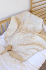 birlik1952 bebek battaniye jakarlı 3 kat müslin three layer jaquard swaddle blanket baby crinkle krinkle muslin fabric cotton wild animals vahşi hayvanlar vizon bej