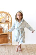 birlik1952 3 kat müslin kumaş gauze bathrobe robe bornoz baby child baskılı printed whosale jakarlı jaquard toptan tekstil denizli rainbow sun gökkuşağı güneş turkuaz