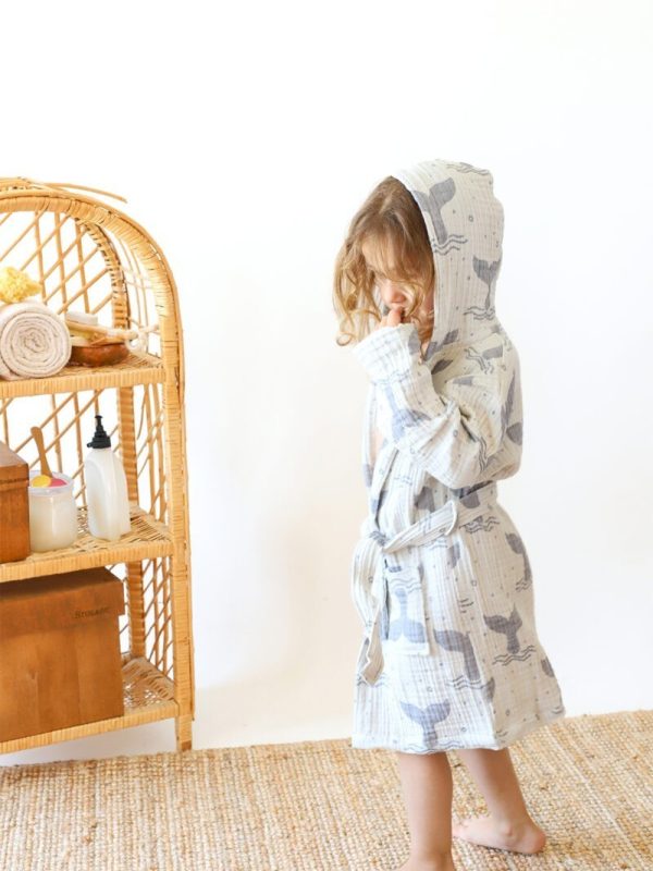 birlik1952 3 kat müslin kumaş gauze bathrobe robe bornoz baby child baskılı printed whosale jakarlı jaquard toptan tekstil denizli whale tail balina kuyruk