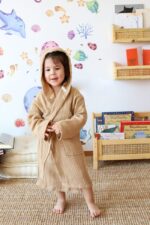 birlik1952 bebek müslin muslinçocuk bornozu 4 kat gauze layer baby child robe bathrobe turkey whosale latte brown kahverengi