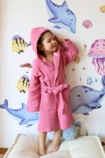 birlik1952 bebek müslin muslin çocuk bornozu 4 kat gauze layer baby child robe bathrobe turkey whosale sweet pink şeker pembe