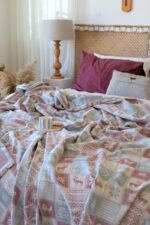 birlik1952 3 kat jakarlı jaquard müslin yatak örtüsü pike bedspread 4 layer gauze muslin swaddle cotton whosale christmas kare yılbaşı