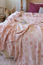 birlik1952 3 kat jakarlı jaquard müslin yatak örtüsü pike bedspread 4 layer gauze muslin swaddle cotton whosale etnik terracota ethnic