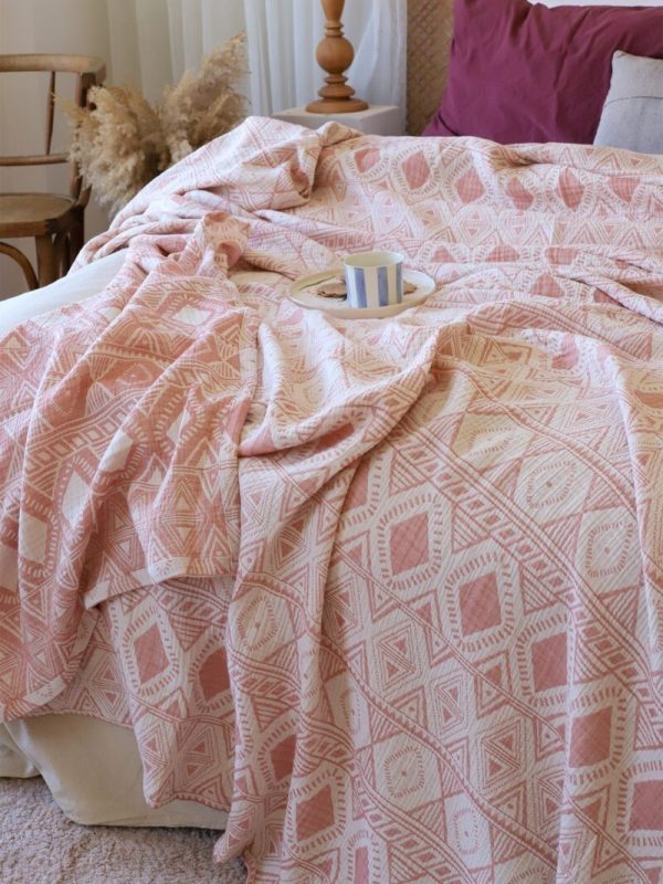 birlik1952 3 kat jakarlı jaquard müslin yatak örtüsü pike bedspread 4 layer gauze muslin swaddle cotton whosale etnik terracota ethnic