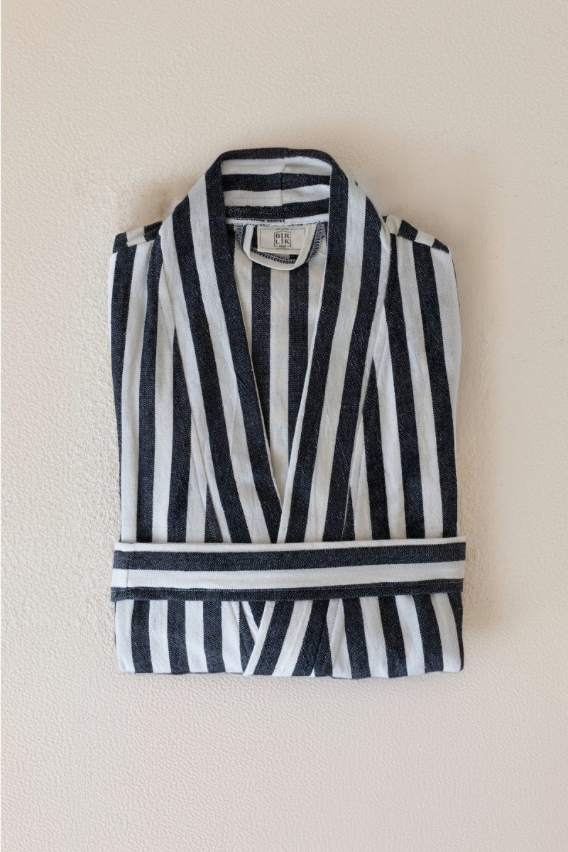 birlik1952-beach-wear-robe-black-loom-handmade-striped-kimono-black (2) birlik1952 peştemal bornoz pamuklu kimono robe bathrobe whosale turkey textile pesthemal çizgili striped black siyah