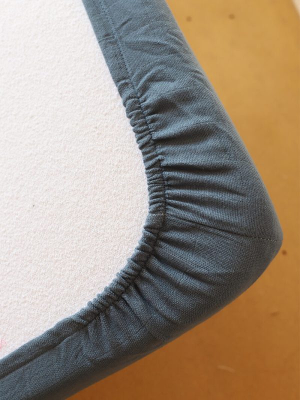 birlik1952 bebek çocuk baby child muslin çarsaf müslin lastikli bed sheet fitted whosale toptan baby crib indigo mavi blue