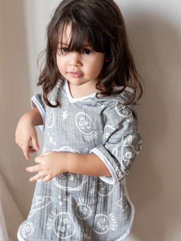 birlik1952 miniyo gezegenler müslin kumaş fabric jaquard jakarlı gauze child panço poncho cotton pamuk antrasit