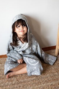 birlik1952 miniyo gezegenler space müslin muslin kumaş fabric jaquard jakarlı gauze minio collection child robe bornoz antrasit gri