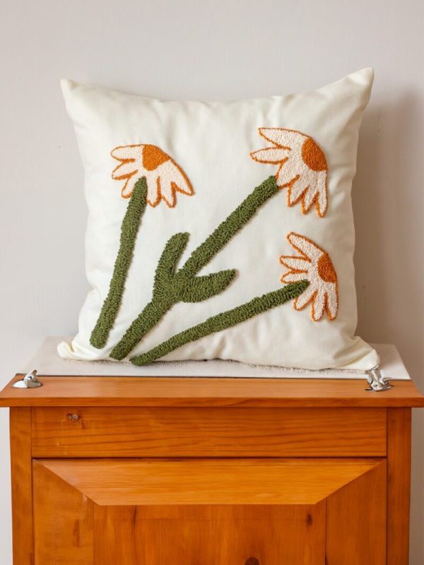 birlik1952 punch panç kırlent yastık kılıfı pillow case personalized embroiedryart nakış el işi hand made daisy papatya