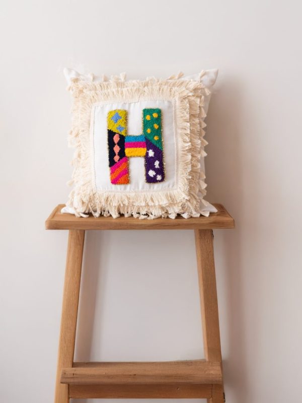 birlik1952 punch needle kırlent pillow case hand made el yapımı boho bohem linen yastık kılıfı kişiselleştime personalized harf letter