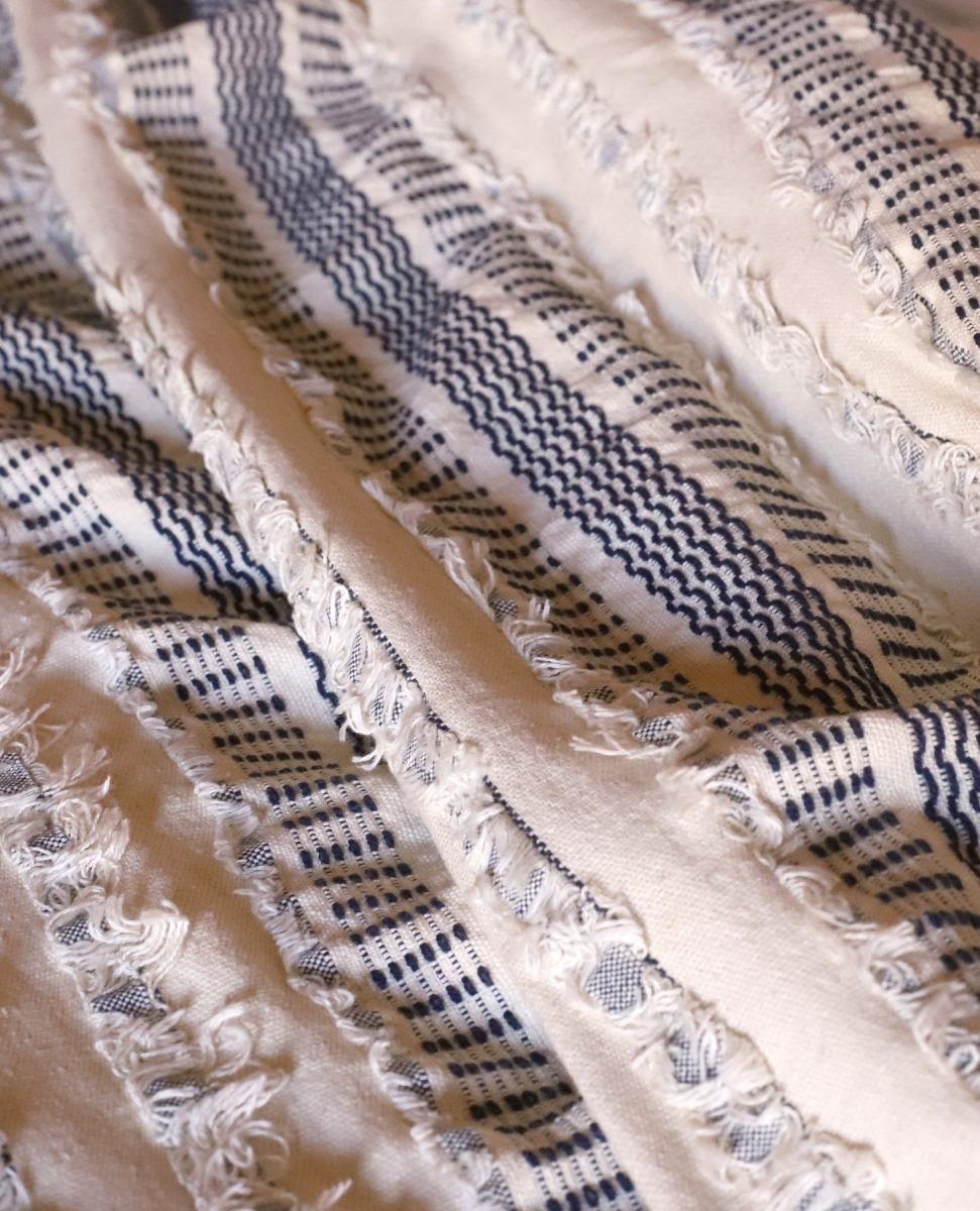 birlik1952-yatak-ortusu-bedspread-etnik-boho-el-kesimli-mavi-blue-3 - Kopya birlik1952 yatak örtüsü koltuk örtü sofa cover pamuk cotton bedspread etnik boho el kesimli hand made blue mavi