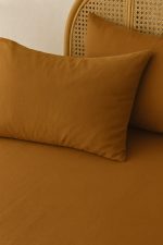 birlik1952 vivamaison pamuk keten linen cotton fabric stonwashed taş yıkama efektli çarşaf fitted sheet lastikli çift tek kişilik double size whosale alez nevresim karamel caramel teracotta